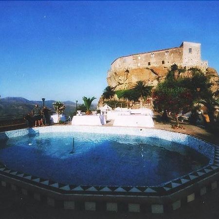 Hotel Florio กัสตีลโยเน ดิ ซิชีเลีย ภายนอก รูปภาพ