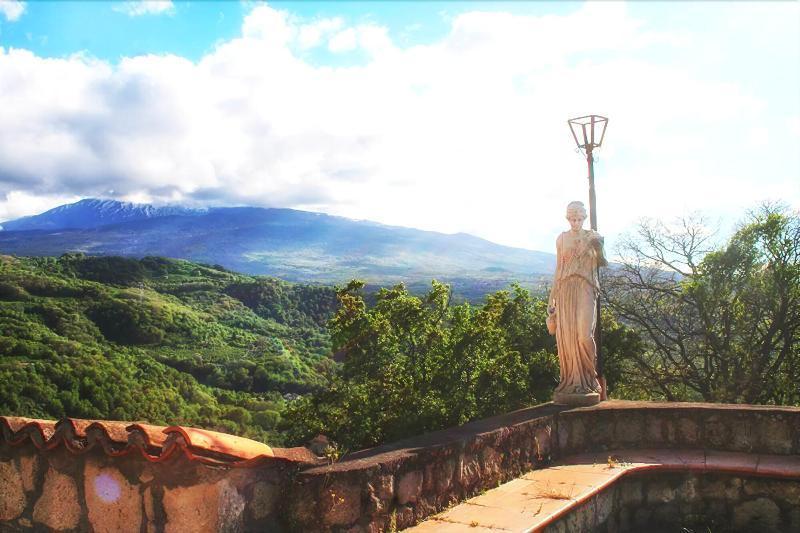 Hotel Florio กัสตีลโยเน ดิ ซิชีเลีย ภายนอก รูปภาพ